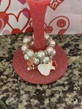 Galentine’s Glam Wine Glasses